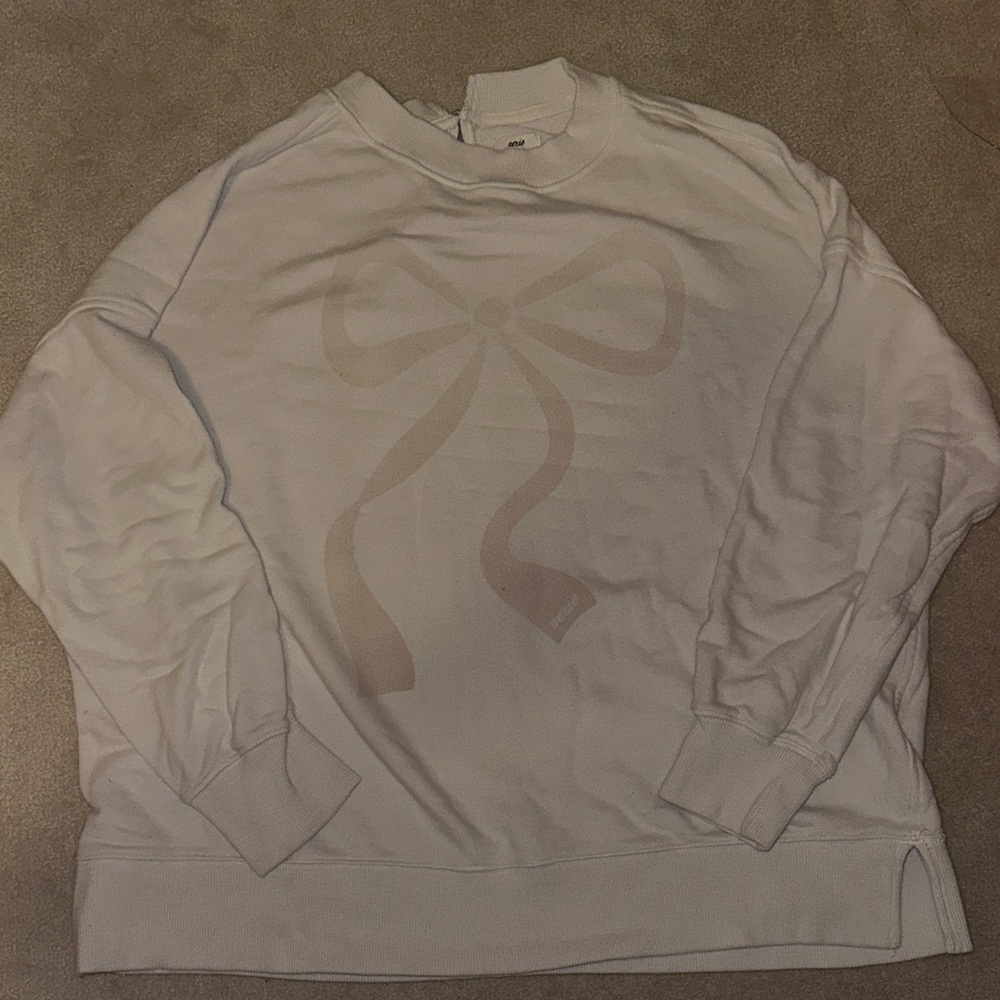 Aerie White Sweatshirt with Bow Design